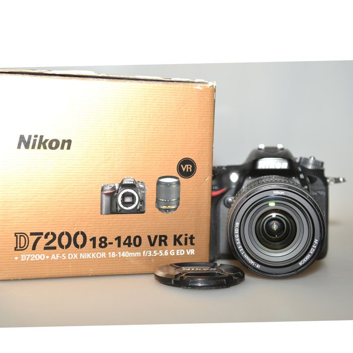 NIKON D 7200 + 18-140mm F 3.5-5.6 VR - SCATTI 15970 - USATO